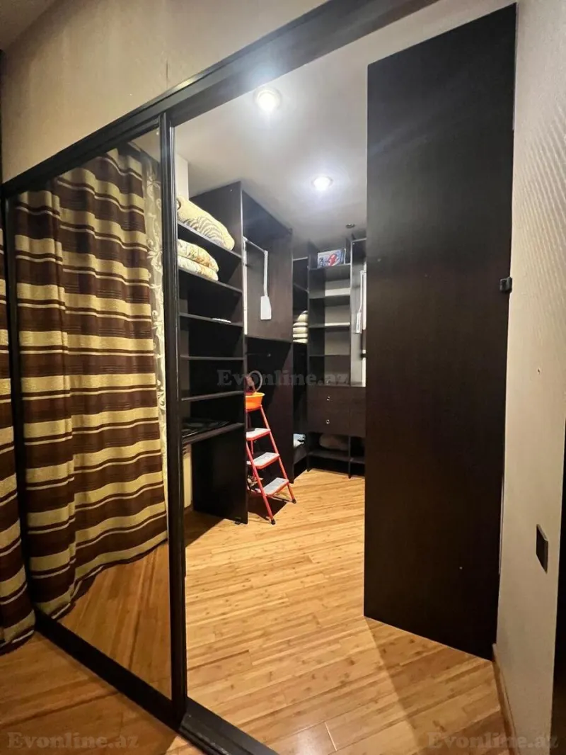 Satılır 3 otaqlı Mənzil Köhnə tikili 100 m² İçərişəhər m. - şəkil 8