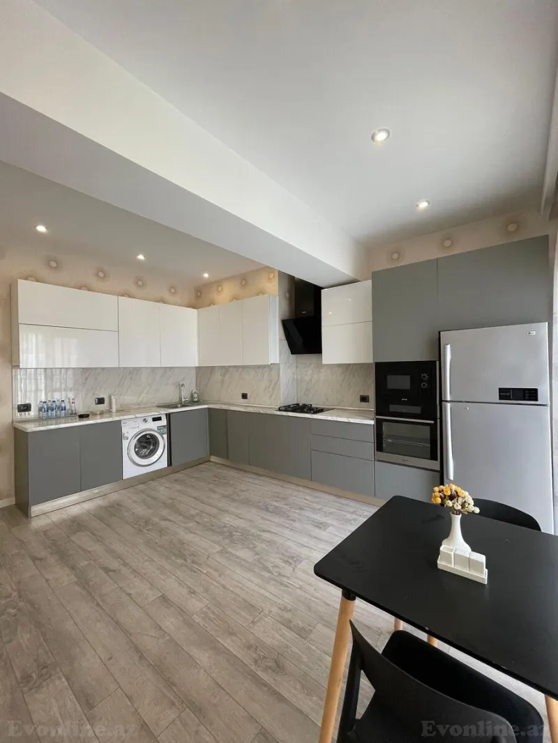 Kirayə verilir 2 otaqlı Mənzil Yeni tikili 97 m² Xətai m. - şəkil 4