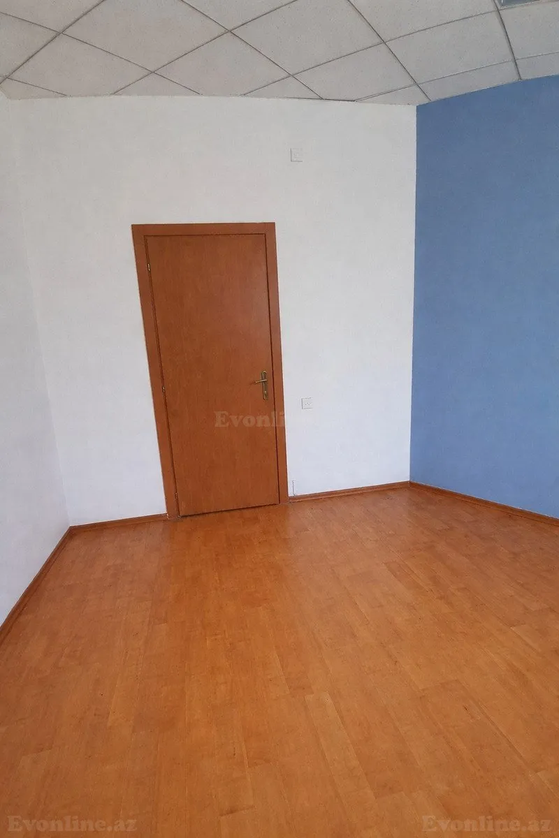 Kirayə verilir Ofis 20 m² Sahil m. - şəkil 4
