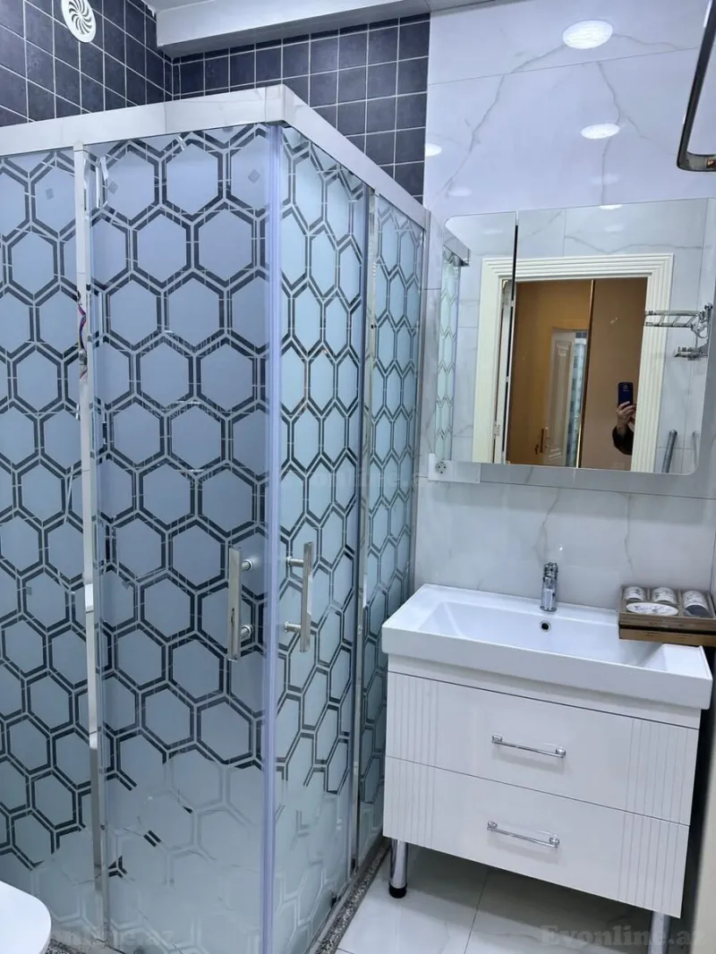 Kirayə verilir 3 otaqlı Mənzil Yeni tikili 80 m² Səbail r. - şəkil 11