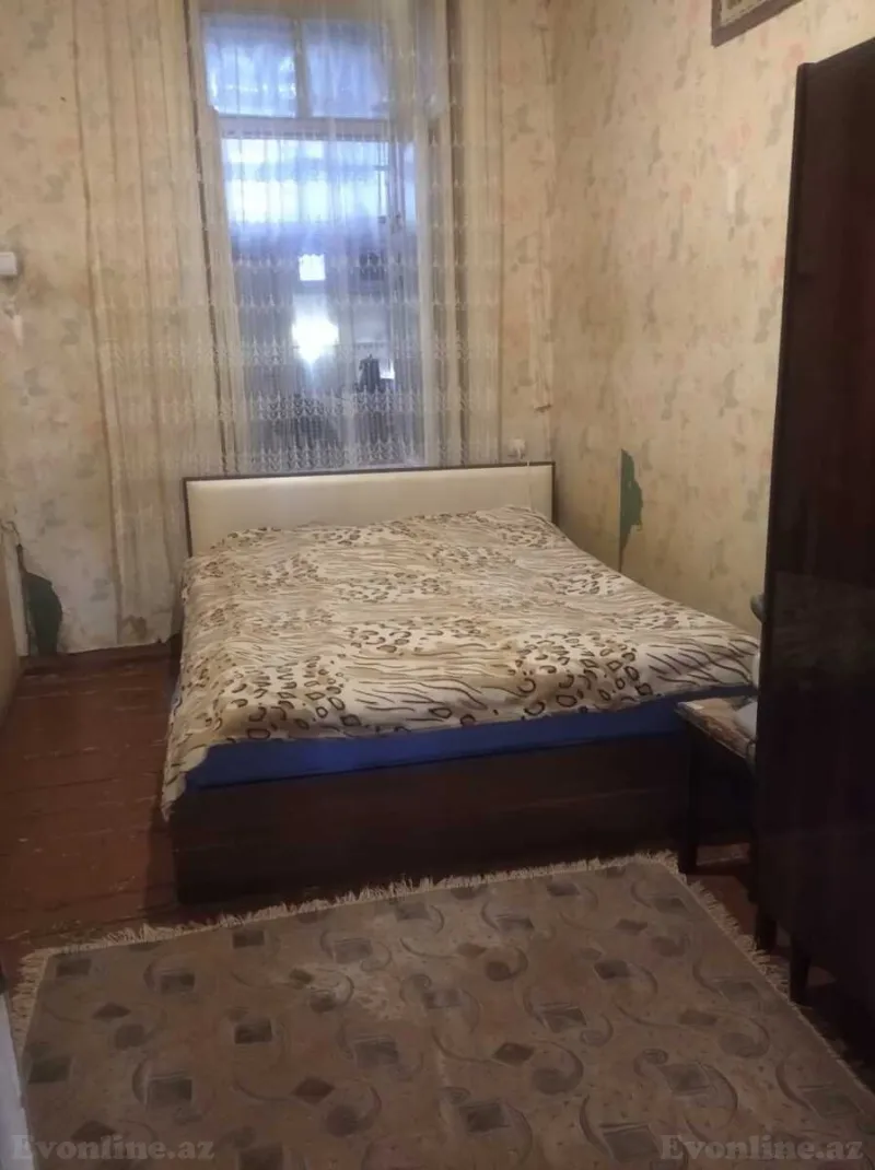 2 otaqlı Mənzil 60 m² 28 May m. Kirayə verilir