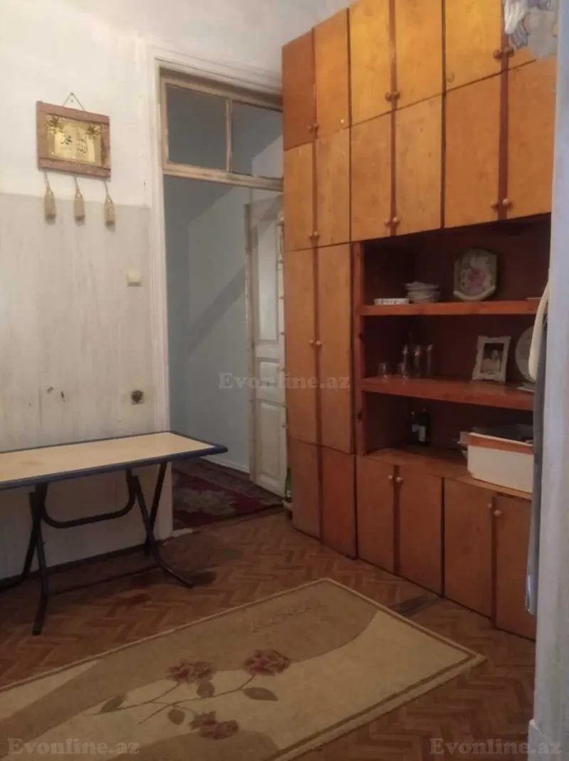 Kirayə verilir 2 otaqlı Mənzil Köhnə tikili 60 m² 28 May m. - şəkil 3