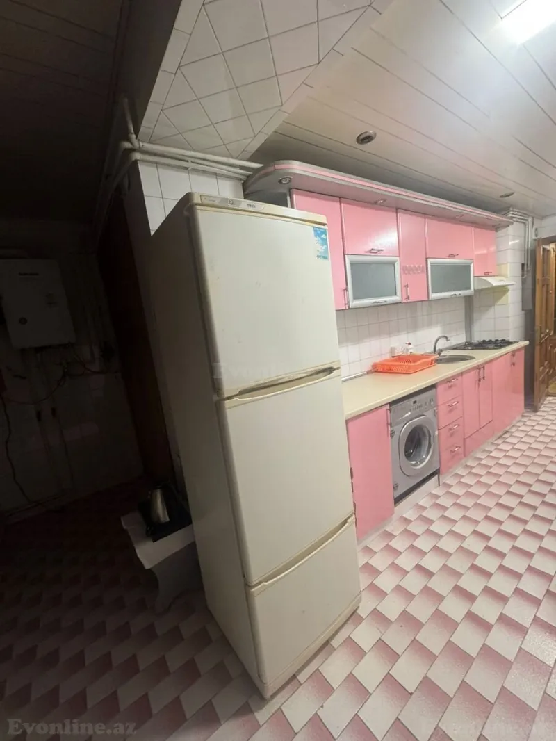 Kirayə verilir 3 otaqlı Mənzil Köhnə tikili 90 m² 28 May m. - şəkil 12