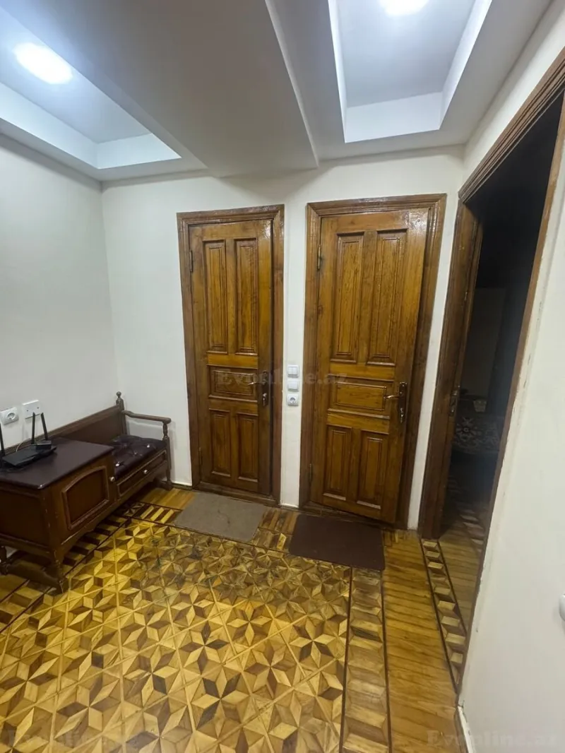 Kirayə verilir 3 otaqlı Mənzil Köhnə tikili 90 m² 28 May m. - şəkil 19