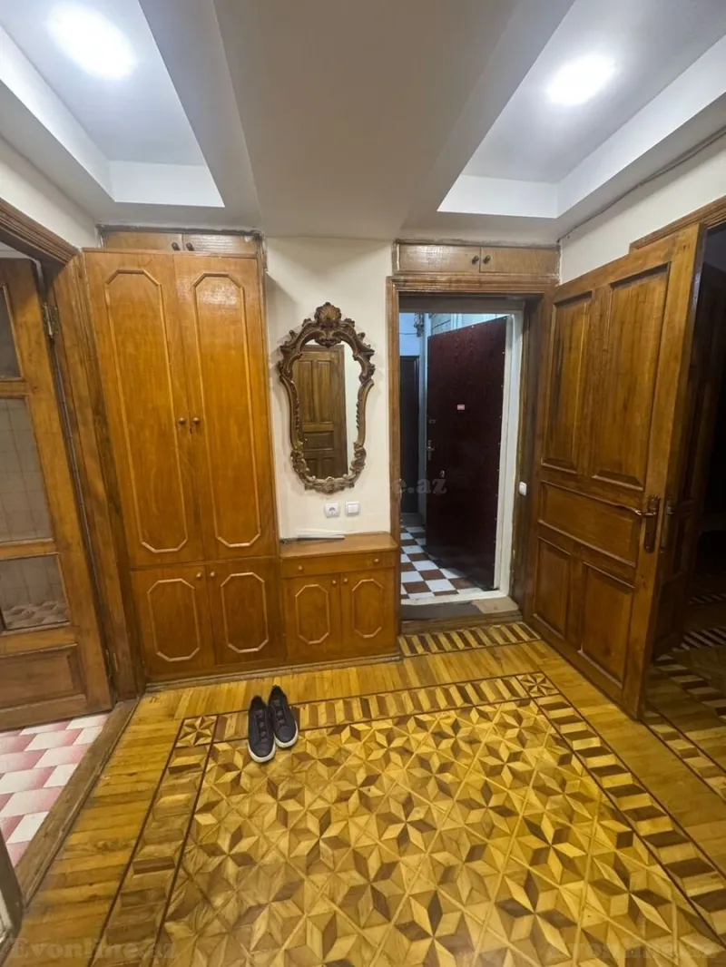 Kirayə verilir 3 otaqlı Mənzil Köhnə tikili 90 m² 28 May m. - şəkil 20