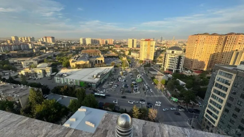 4 otaqlı Mənzil 200 m² Azadlıq prospekti m. Satılır