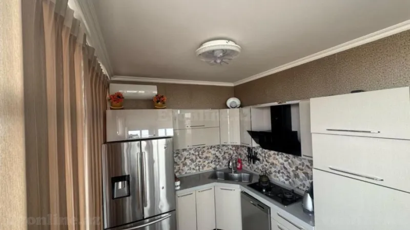 Satılır 4 otaqlı Mənzil Yeni tikili 200 m² Azadlıq prospekti m. - şəkil 12