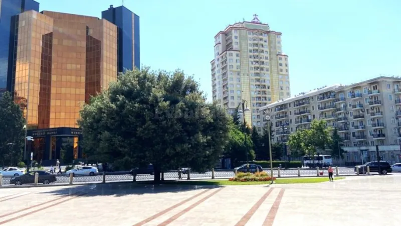 2 otaqlı Mənzil 50 m² 28 May m. Satılır