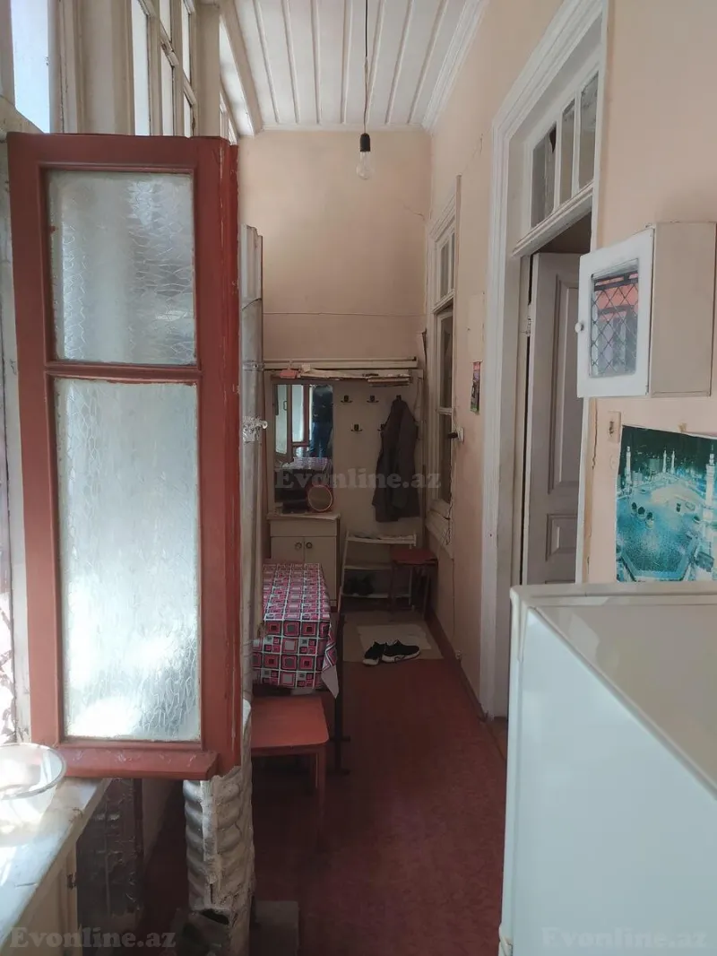 Satılır 2 otaqlı Mənzil Köhnə tikili 50 m² 28 May m. - şəkil 10