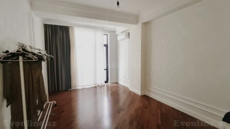 Kirayə verilir 4 otaqlı Mənzil Yeni tikili 200 m² Nəsimi r. - şəkil 7