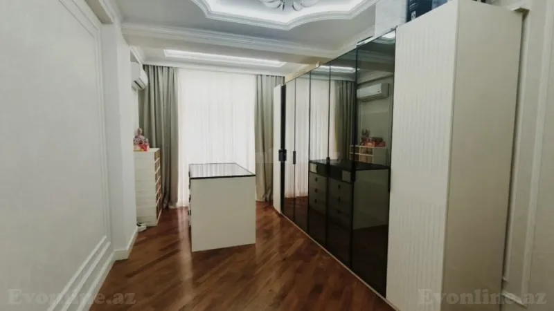 Kirayə verilir 4 otaqlı Mənzil Yeni tikili 200 m² Nəsimi r. - şəkil 11