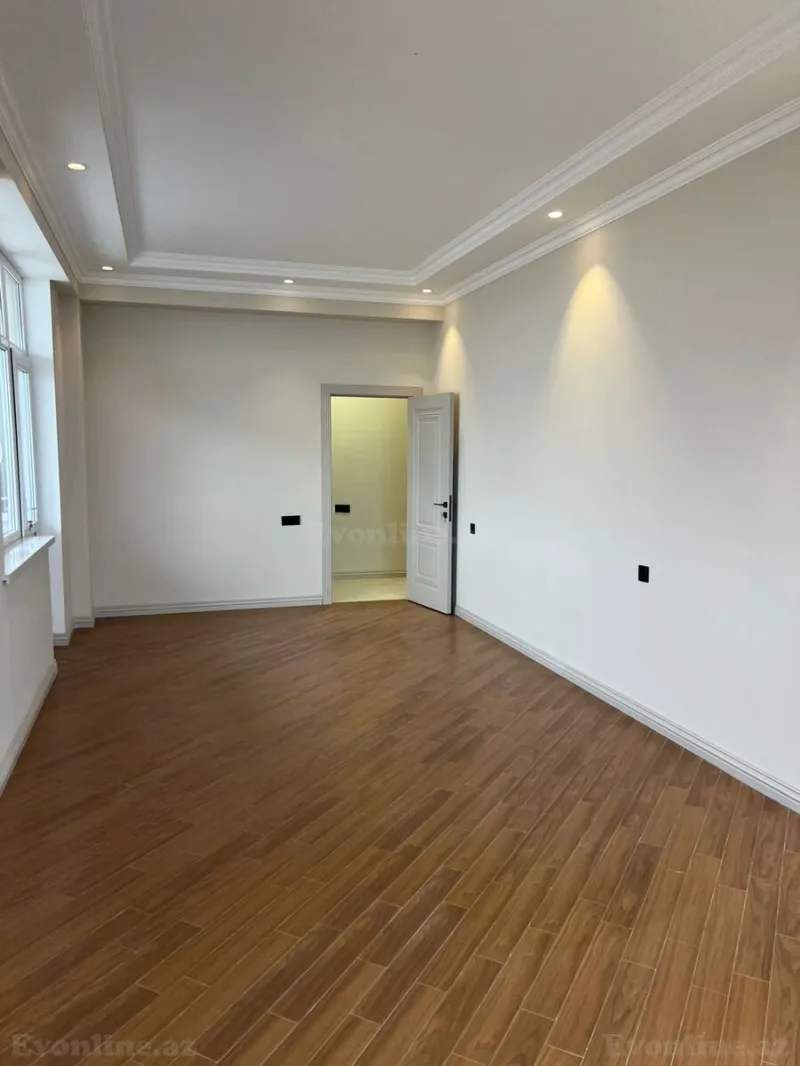 4 otaqlı Mənzil 200 m² Memar Əcəmi m. Satılır
