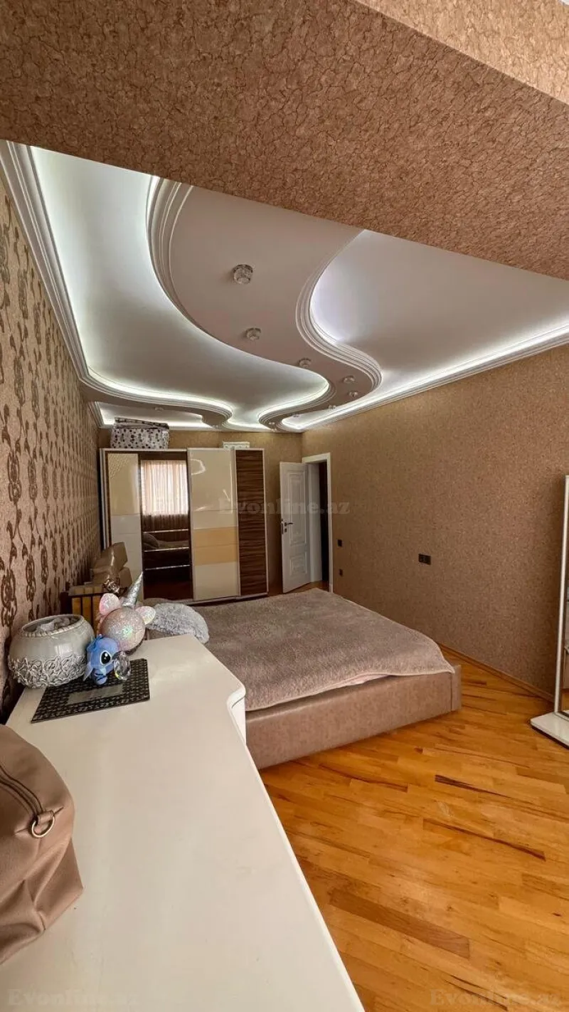 3 otaqlı Mənzil 120 m² Nizami m. Satılır