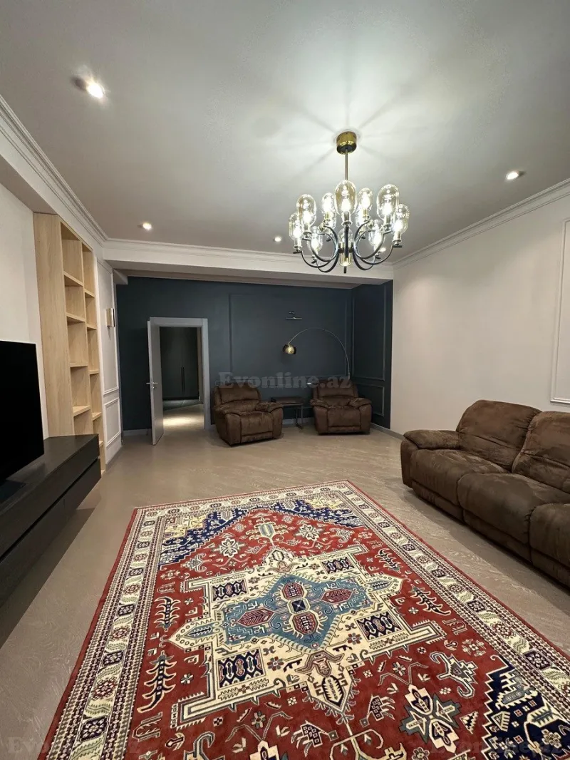 Satılır 5 otaqlı Mənzil Yeni tikili 220 m² Gənclik m. - şəkil 4