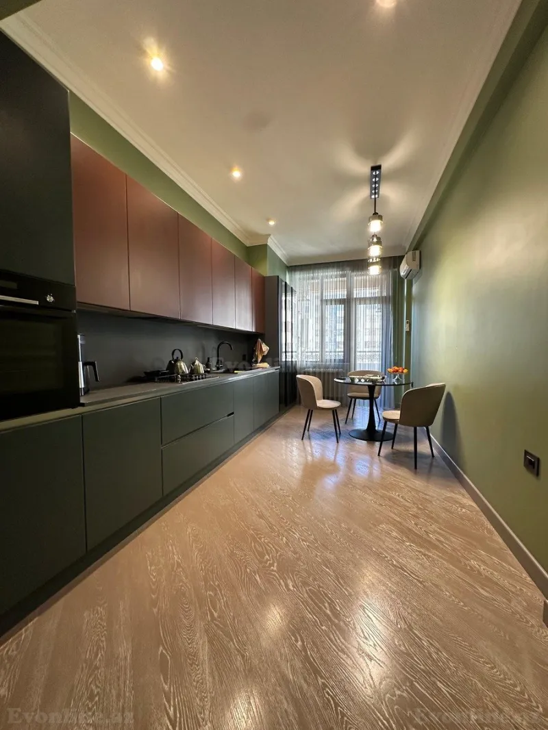 Satılır 5 otaqlı Mənzil Yeni tikili 220 m² Gənclik m. - şəkil 6