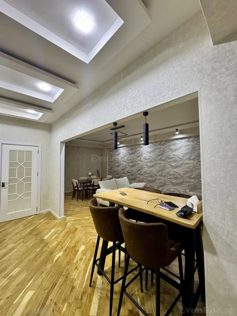 Satılır 4 otaqlı Mənzil Yeni tikili 155 m² Həzi Aslanov m. - şəkil 5