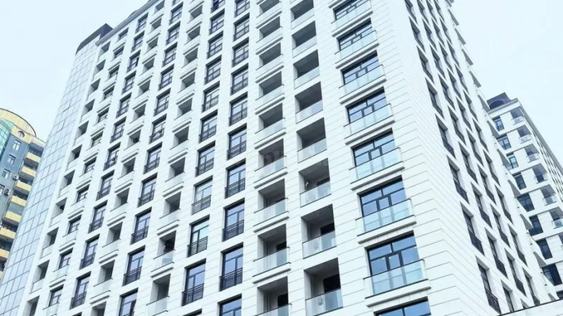 Satılır 3 otaqlı Mənzil Yeni tikili 133 m² Nəsimi r. - şəkil 3