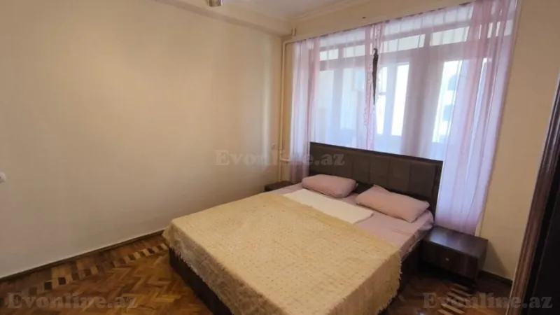 Kirayə verilir 3 otaqlı Mənzil Köhnə tikili 100 m² 28 May m. - şəkil 4