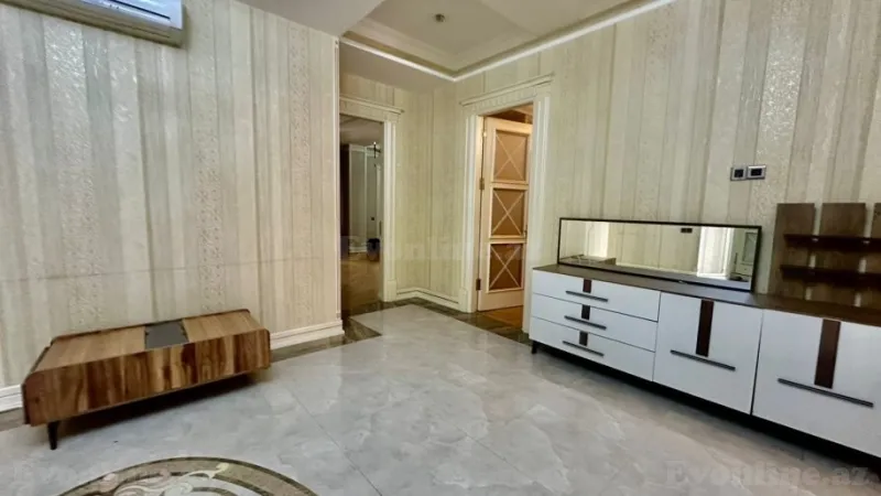 Kirayə verilir 4 otaqlı Mənzil Yeni tikili 180 m² Sahil m. - şəkil 5