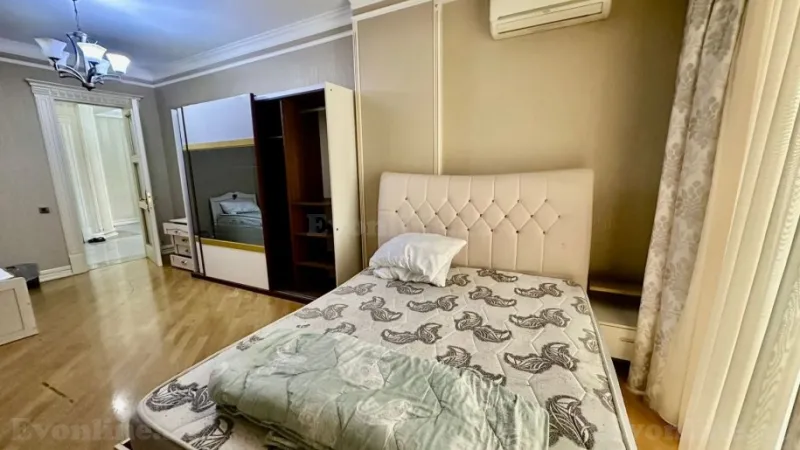 Kirayə verilir 4 otaqlı Mənzil Yeni tikili 180 m² Sahil m. - şəkil 13