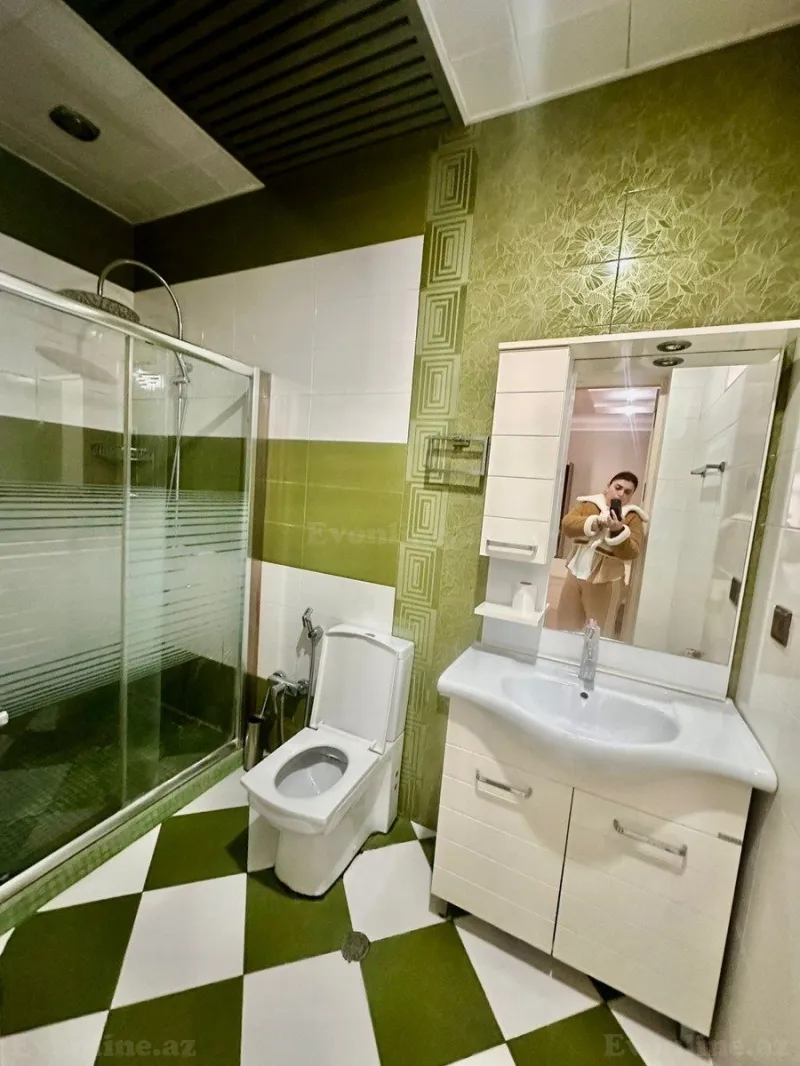 Kirayə verilir 4 otaqlı Mənzil Yeni tikili 180 m² Sahil m. - şəkil 22