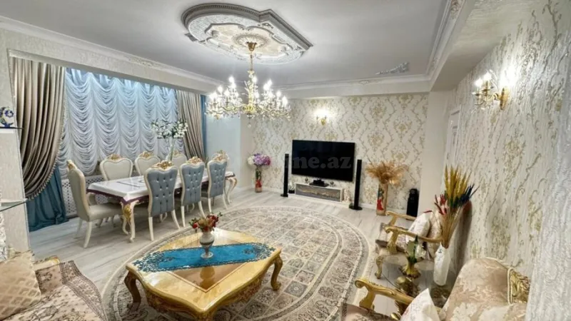 4 otaqlı Mənzil 147 m² Neftçilər m. Satılır