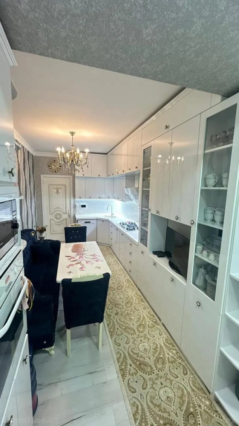 Satılır 4 otaqlı Mənzil Yeni tikili 147 m² Neftçilər m. - şəkil 12