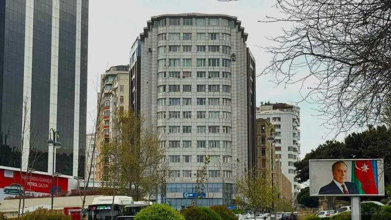 3 otaqlı Mənzil 157 m² Yasamal Satılır