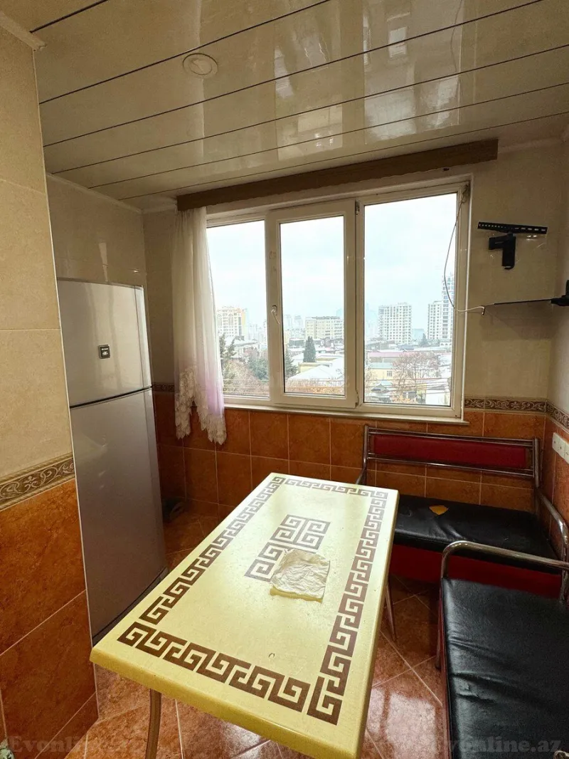 Satılır 3 otaqlı Mənzil Köhnə tikili 100 m² 28 May m. - şəkil 5