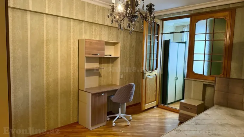 Satılır 3 otaqlı Mənzil Köhnə tikili 100 m² 28 May m. - şəkil 9