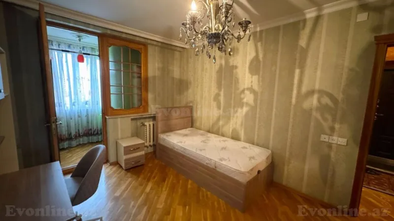 Satılır 3 otaqlı Mənzil Köhnə tikili 100 m² 28 May m. - şəkil 10