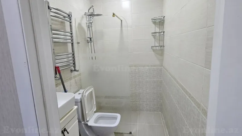 Satılır 2 otaqlı Mənzil Yeni tikili 42 m² Qara Qarayev m. - şəkil 7