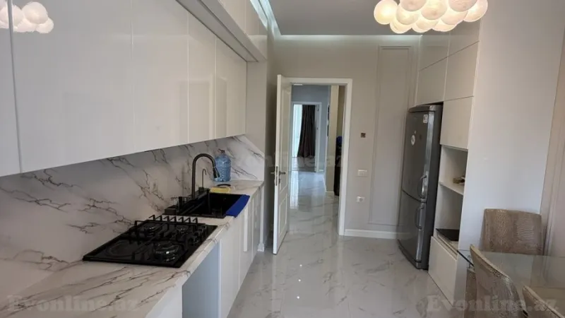 Kirayə verilir 4 otaqlı Mənzil Yeni tikili 130 m² Bakmil m. - şəkil 7