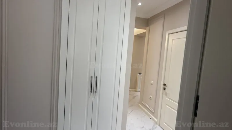 Kirayə verilir 4 otaqlı Mənzil Yeni tikili 130 m² Bakmil m. - şəkil 20