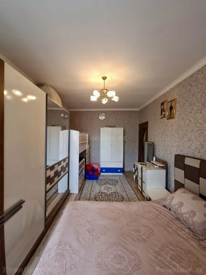 Satılır 2 otaqlı Mənzil Köhnə tikili 65 m² Yeni Yasamal - şəkil 6