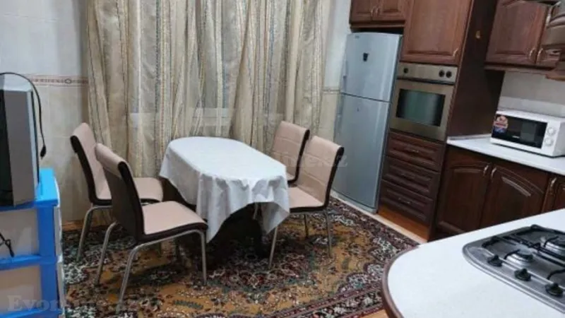 Kirayə verilir 3 otaqlı Mənzil Yeni tikili 130 m² Gənclik m. - şəkil 5