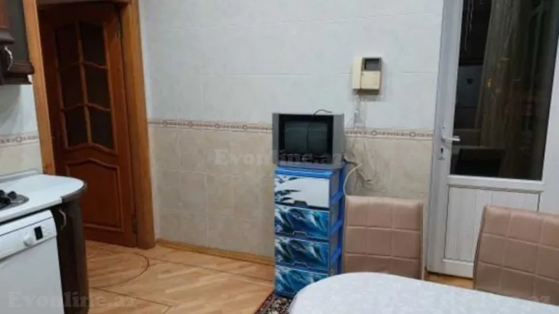 Kirayə verilir 3 otaqlı Mənzil Yeni tikili 130 m² Gənclik m. - şəkil 6
