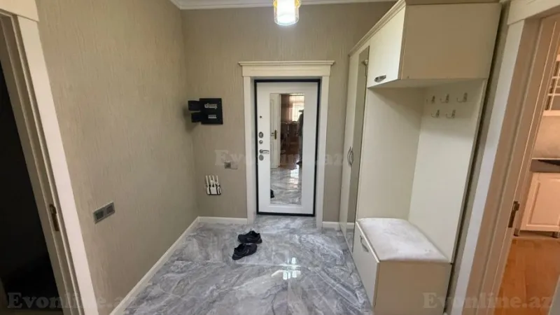 Kirayə verilir 2 otaqlı Mənzil Yeni tikili 85 m² Xətai m. - şəkil 9