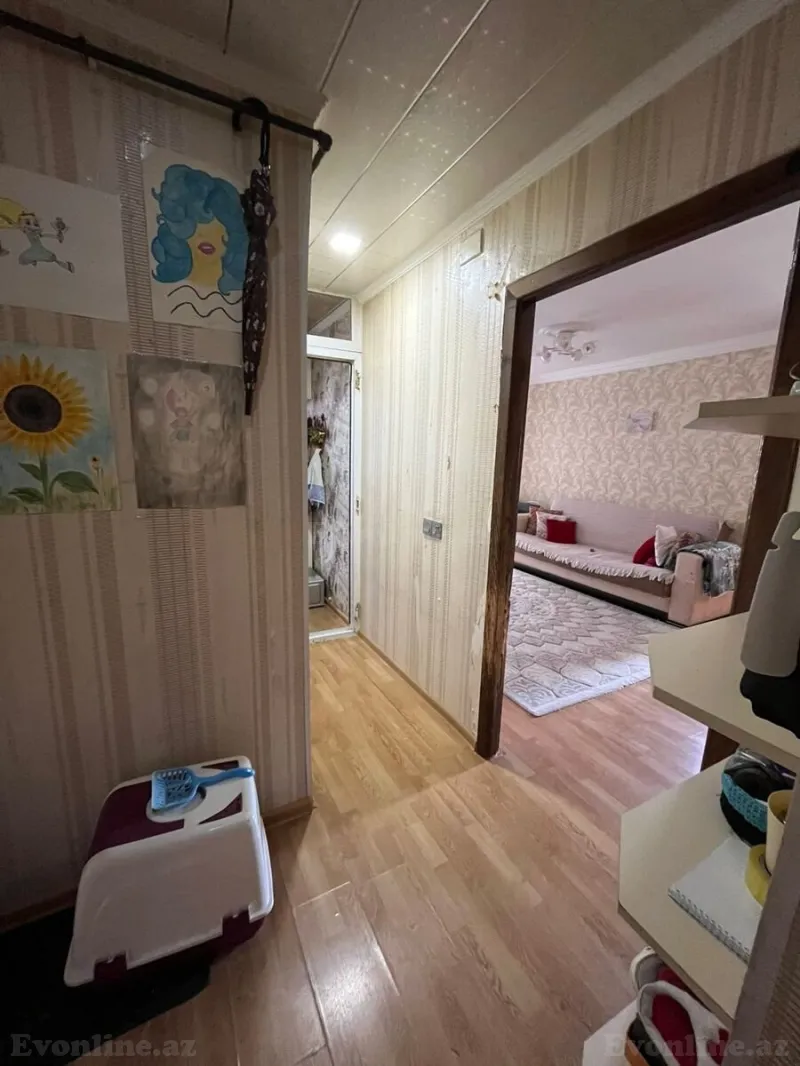 Satılır 2 otaqlı Mənzil Köhnə tikili 55 m² Yasamal - şəkil 3