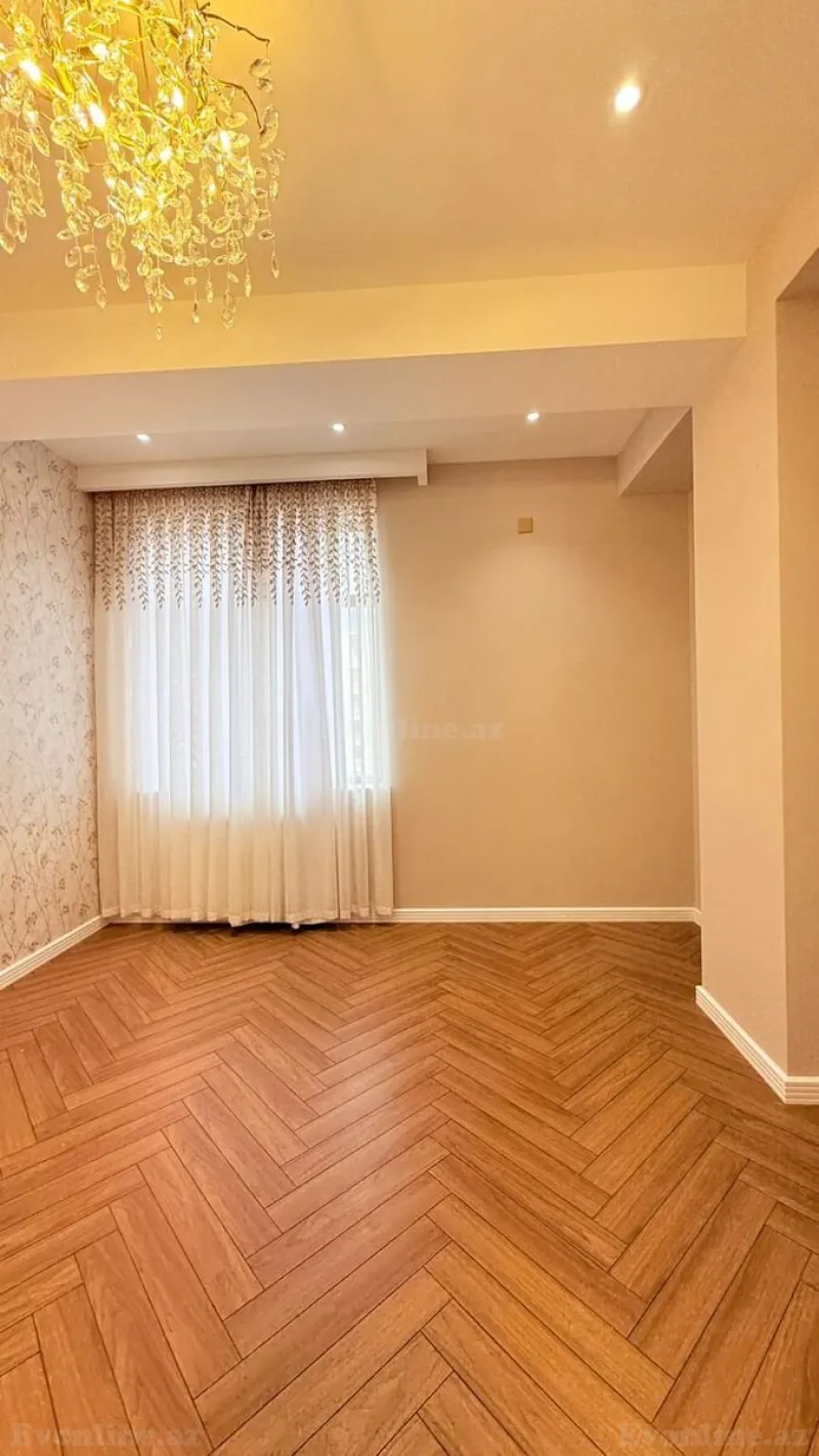 4 otaqlı Mənzil 140 m² Nəsimi r. Satılır