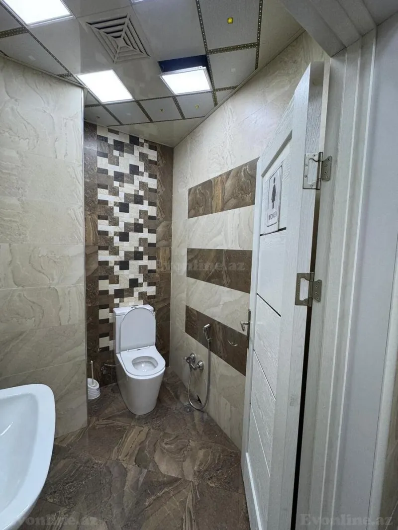 Kirayə verilir Ofis 232 m² Gənclik m. - şəkil 12