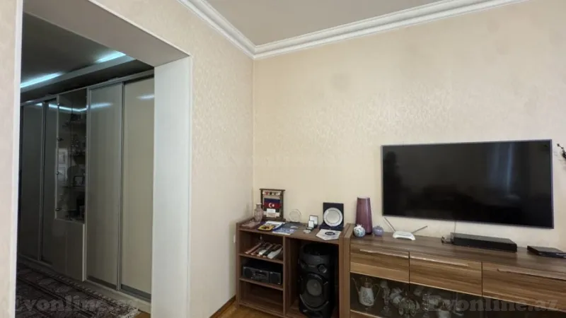 Satılır 3 otaqlı Mənzil Köhnə tikili 90 m² Nəriman Nərimanov m. - şəkil 2