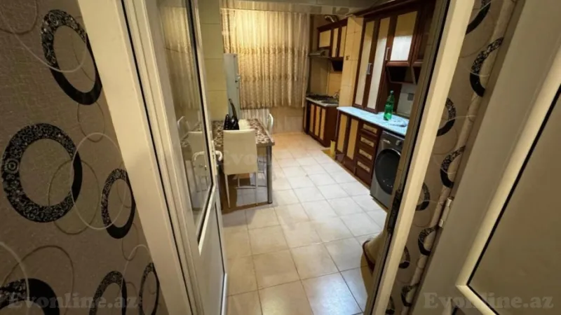 Kirayə verilir 3 otaqlı Mənzil Köhnə tikili 70 m² Binəqədi r. - şəkil 3