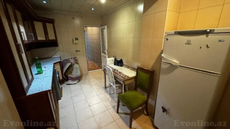 Kirayə verilir 3 otaqlı Mənzil Köhnə tikili 70 m² Binəqədi r. - şəkil 4