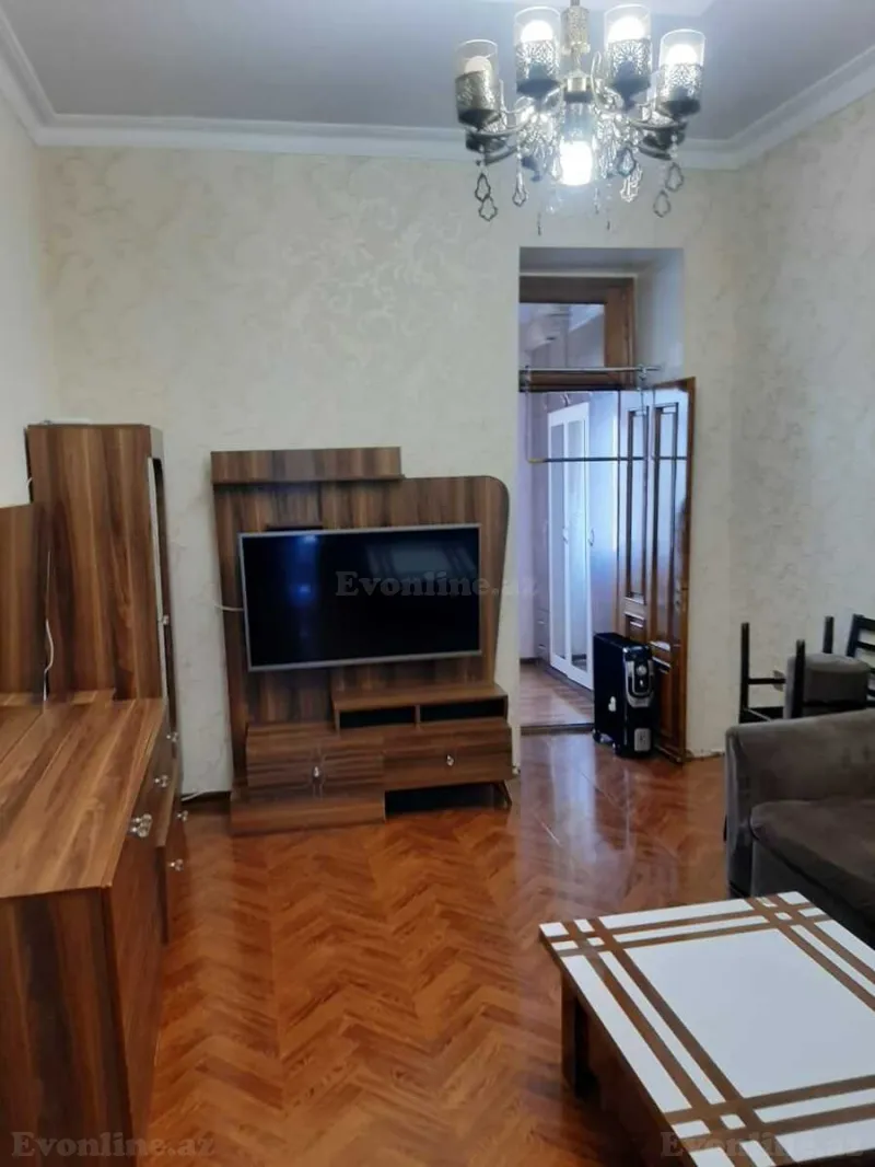 Satılır 1 otaqlı Mənzil Köhnə tikili 55 m² İçərişəhər m. - şəkil 9