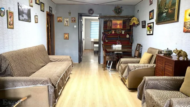 Satılır 3 otaqlı Mənzil Köhnə tikili 80 m² Elmlər Akademiyası m. - şəkil 4