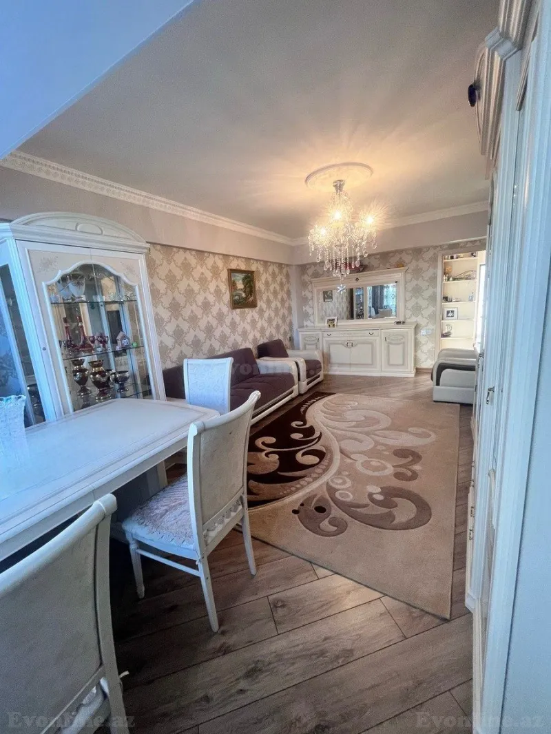 Satılır 3 otaqlı Mənzil Köhnə tikili 85 m² Yasamal - şəkil 4