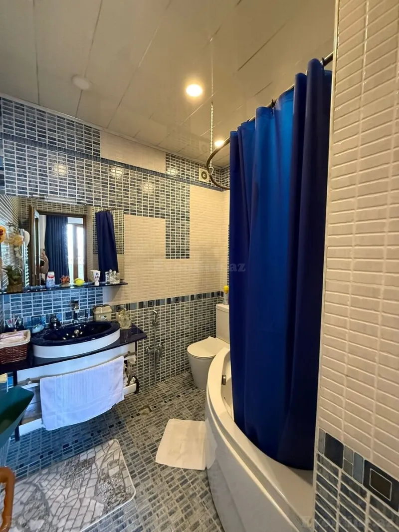 Satılır 3 otaqlı Mənzil Yeni tikili 160 m² 28 May m. - şəkil 21