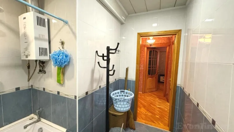 Satılır 3 otaqlı Mənzil Köhnə tikili 100 m² 28 May m. - şəkil 14