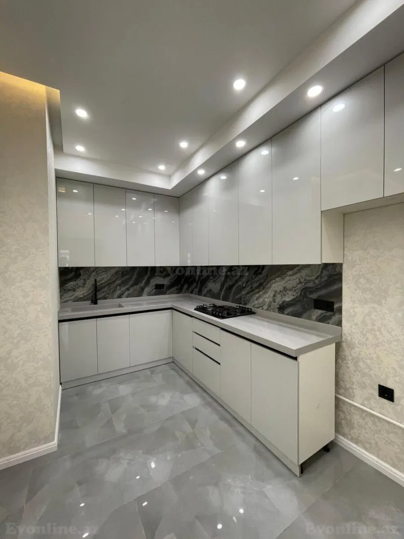 Satılır 2 otaqlı Mənzil Yeni tikili 70 m² Azadlıq prospekti m. - şəkil 4